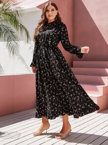 SHEIN Clasi Plus Ditsy Floral Tie Neck Flounce Sleeve Ruffle Hem Dress Maxi Women Outfit Fall Cloth For Women - Black - View 3