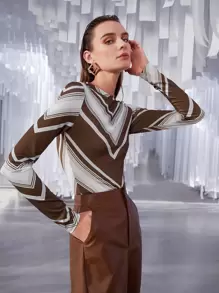 SHEIN Unity 鋸齒形印花合身T恤