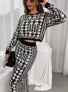 Modelyn con patrón de pata de gallo de hombros caídos Jersey & Falda de punto - Blanco y Negro - Ver 5