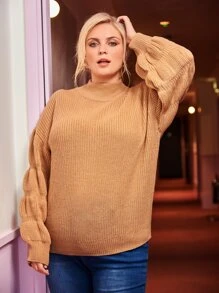 Calvaya 大碼小高領落肩袖套頭毛衣 - 卡其色 - 查看 1