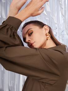 SHEIN Camisa unicolor con botón delantero de manga farol - Café integral - Ver 4