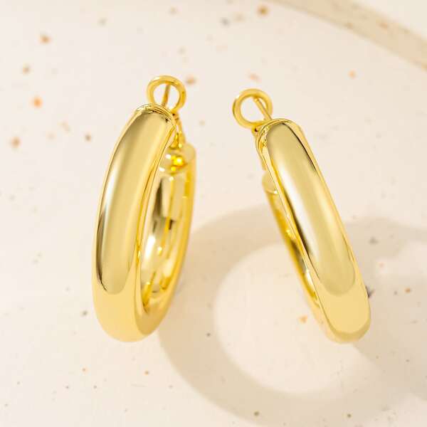 

Solid Hoop Earrings, Gold