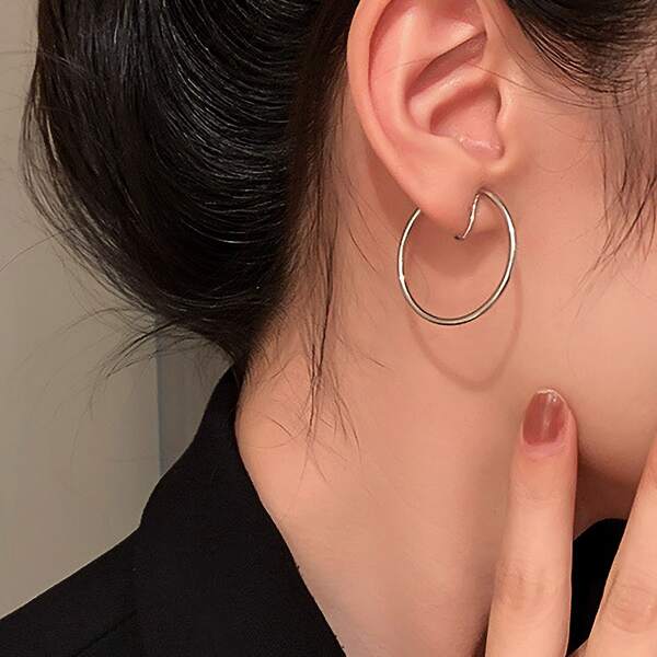 

2pcs Ring Decor Ear Cuff, Silver