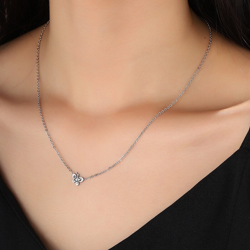 

Butterfly Decor Necklace, Silver