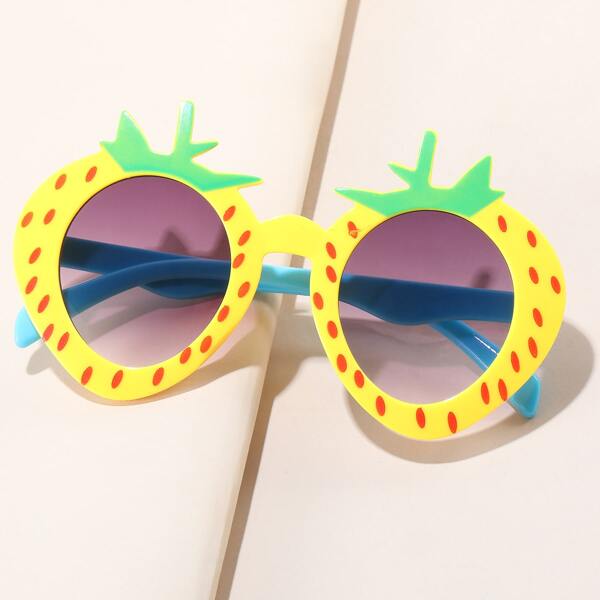 

Girls Strawberry Frame Sunglasses, Multicolor