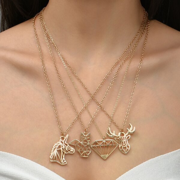 

4pcs Animal Charm Necklace, Gold