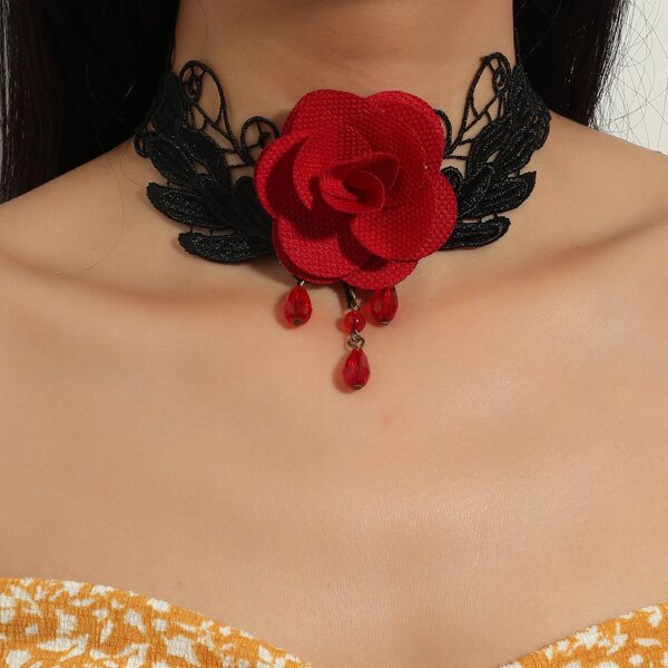 

Flower Decor Choker, Multicolor