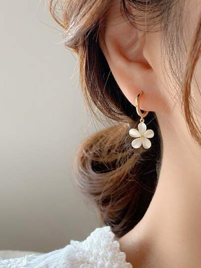 Andkiss 1 Pasang Anting Tusuk Bunga Batu Mata Kucing Rhinestone (2 Model, Dikirim Secara Acak)