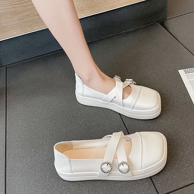 

Criss Cross Strap Flats, White