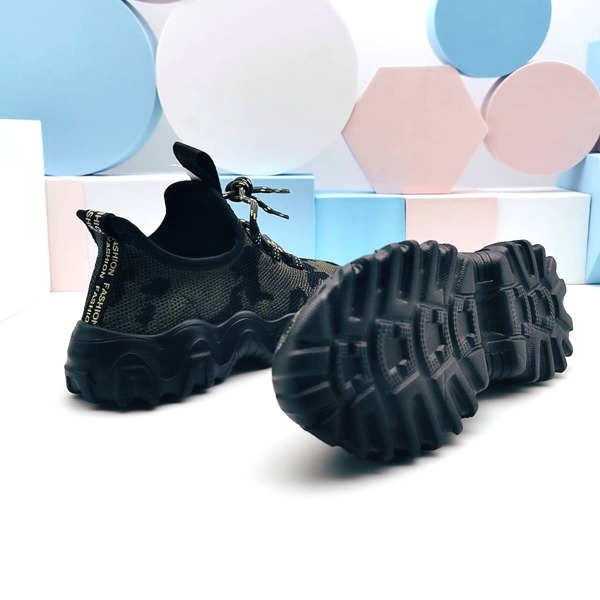 

Boys Camo Pattern Lace-up Front Running Shoes, Army green