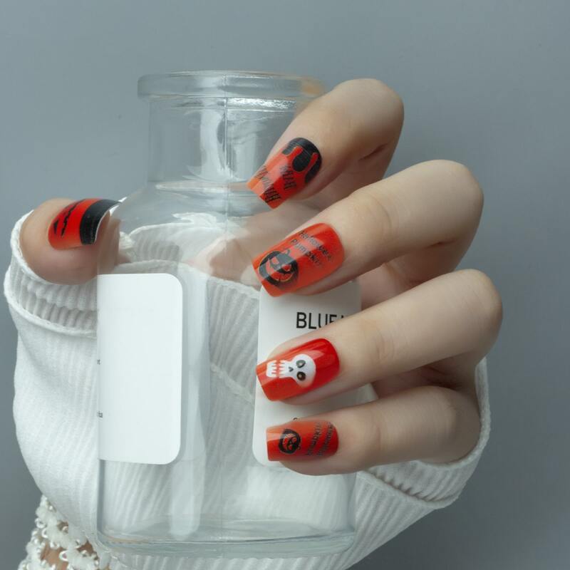 

24pcs Halloween Fake Nail & 1pc Nail File & 1sheet Tape, Multicolor