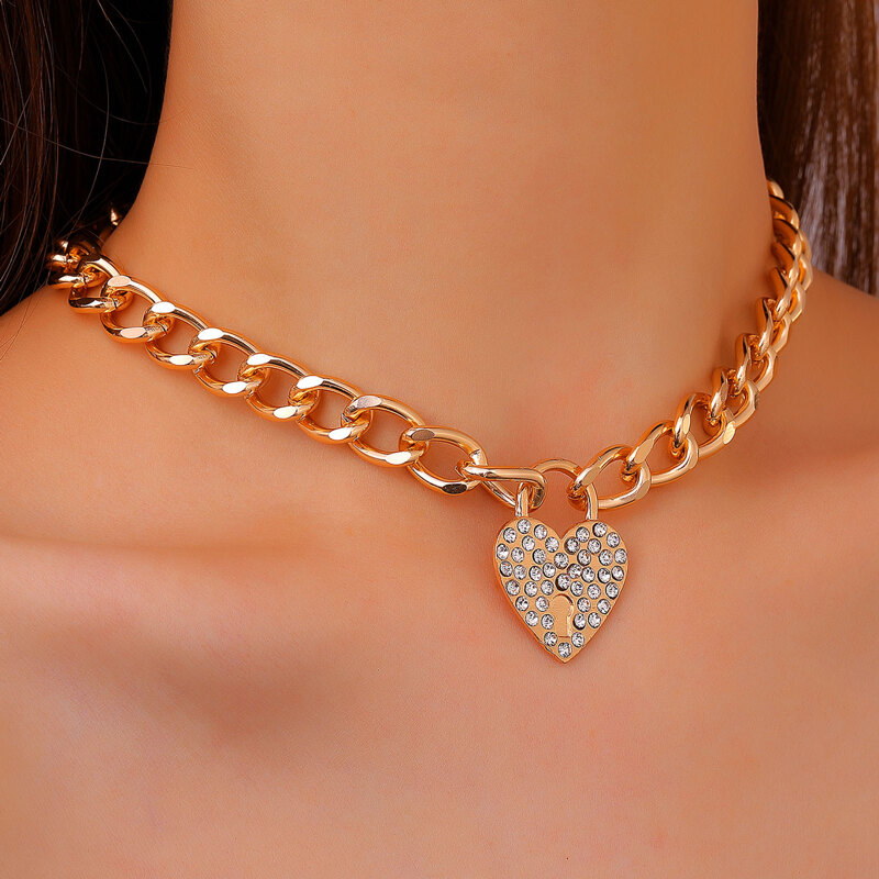 

Heart Decor Chain Necklace, Gold