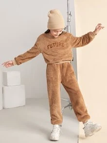 SHEIN 女孩1入組字母刺繡毛絨套頭衫和1入組束腳褲 - 摩卡棕 - 查看 5