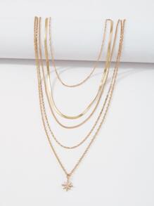 Star Pendant Layered Necklace - Yellow Gold - View 3