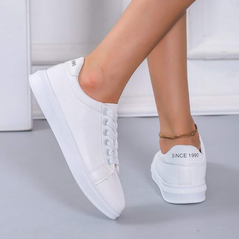 

Minimalist Lace Up Front Skate Shoes, White
