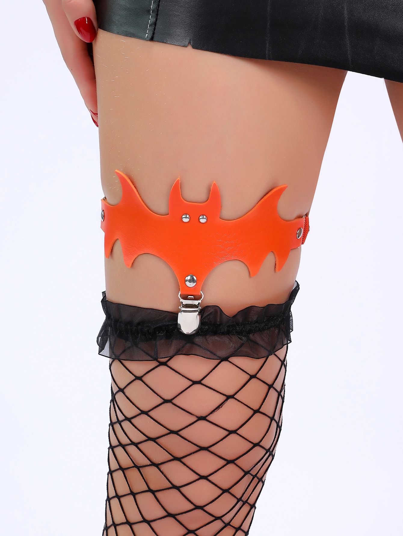 Our Halloween Bat Design Leg Garter Belt is such a vibe - ROMWE