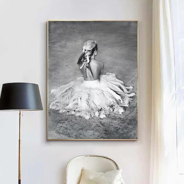 

Figure Graphic Unframed Painting, Multicolor