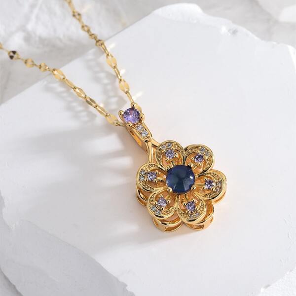 

Rhinestone Flower Charm Necklace, Gold