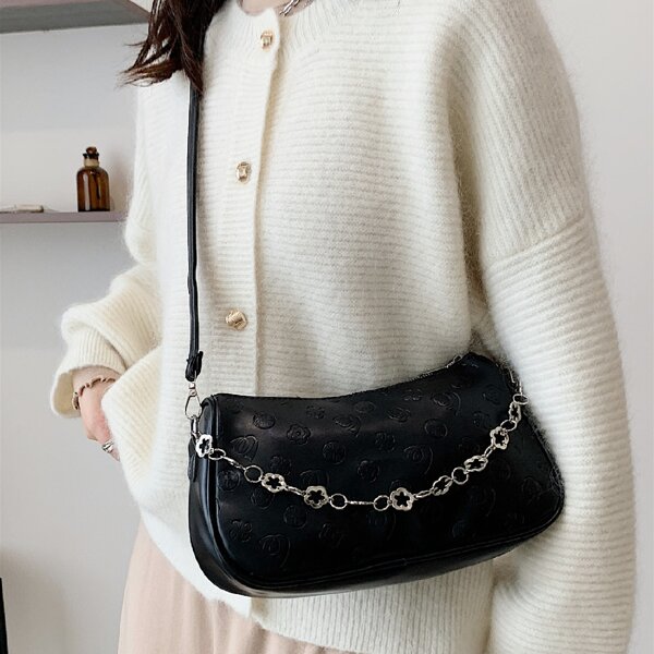 

Chain Decor Crossbody Baguette Bag, Black