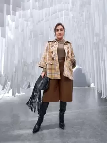 SHEIN Unity 大碼翻蓋口袋紐扣格紋花呢外套 - 彩色 - 查看 1
