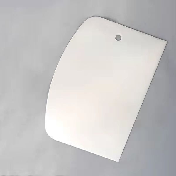 

1pc Plastic Baking Spatula, White