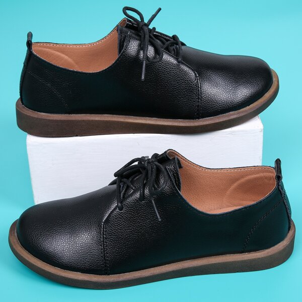 

Minimalist Lace Up Front Oxfords, Black