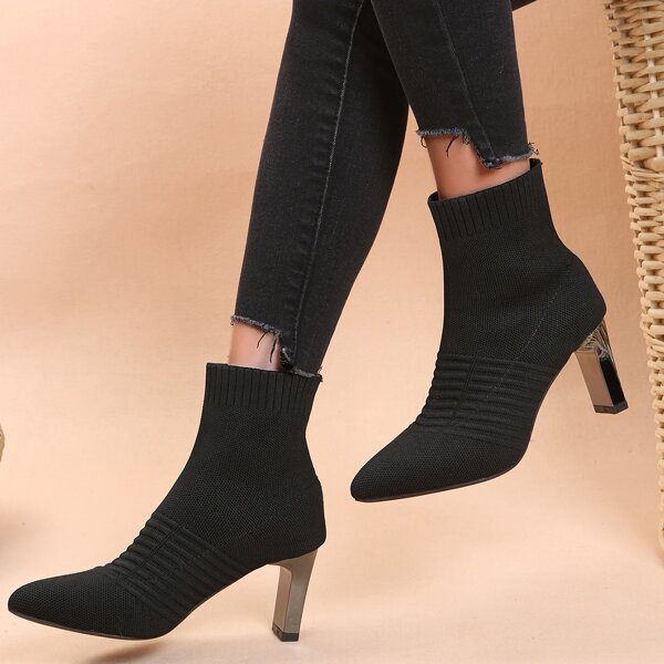 

Minimalist Knit Design Chunky Boots, Black
