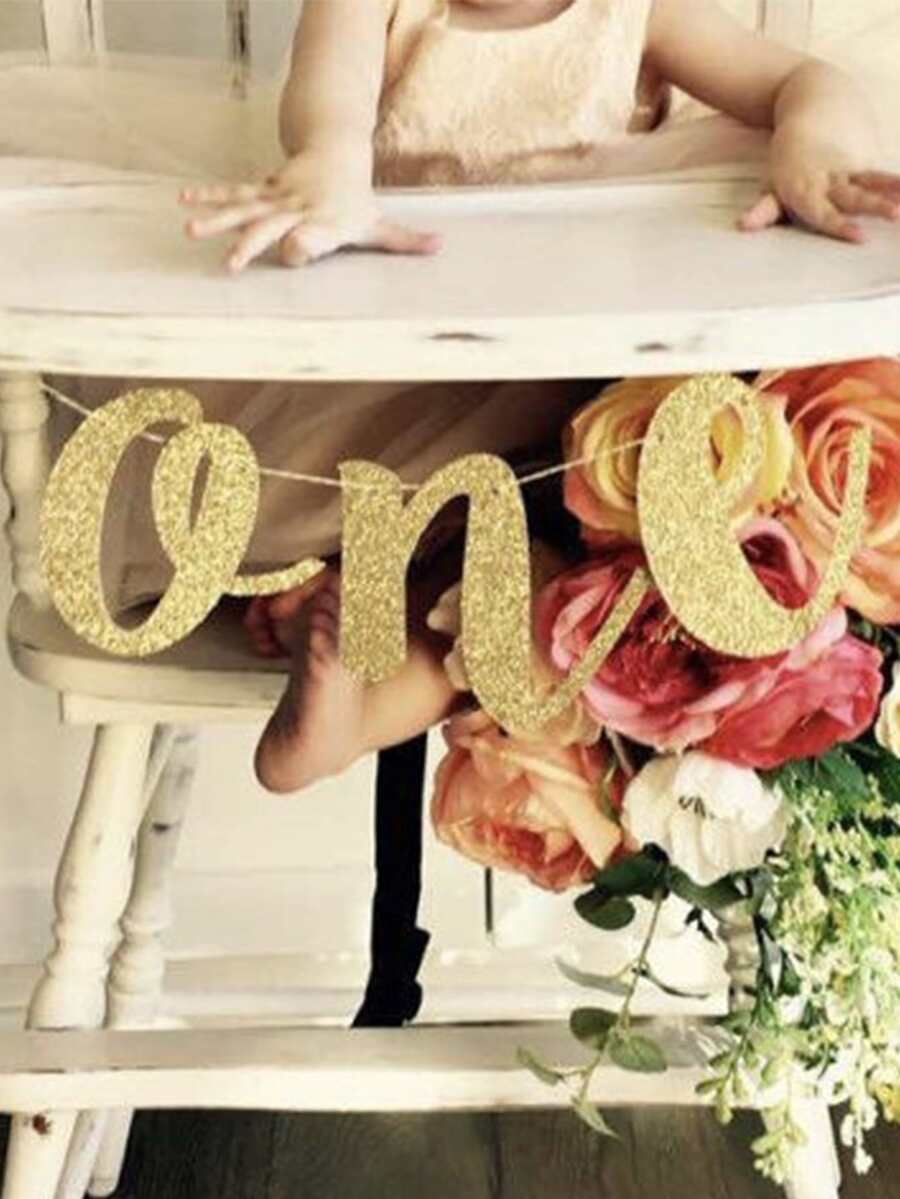 1入組派對橫幅閃光金色字母設計紙拉旗適合派對假期