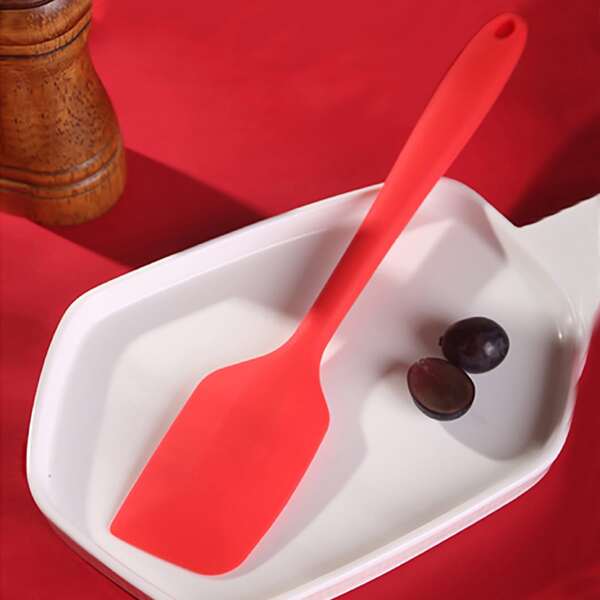 

1pc Solid Color Silicone Spatula, Red