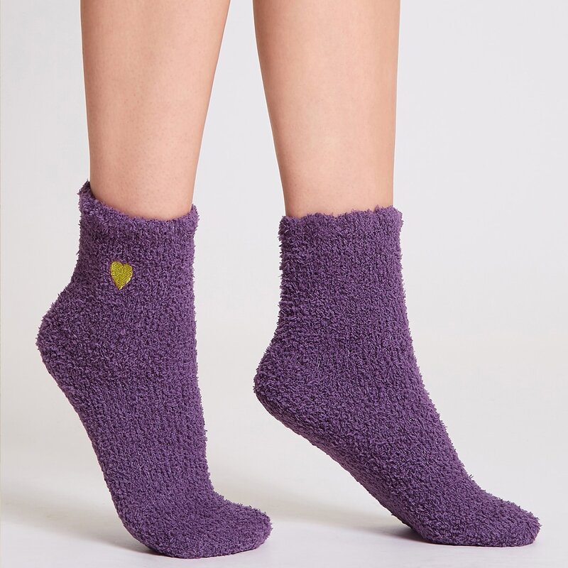 

Heart Embroidery Crew Socks, Purple