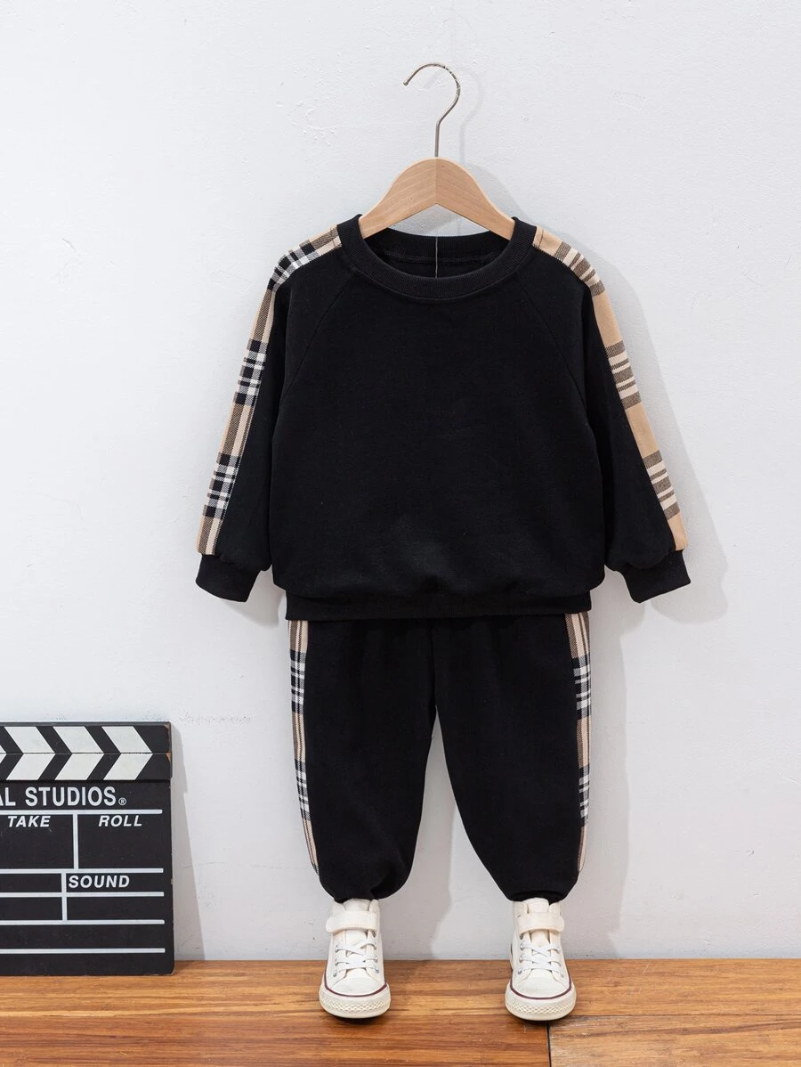 SHEIN 年輕男孩格子印花圓肩襯衫和褲子