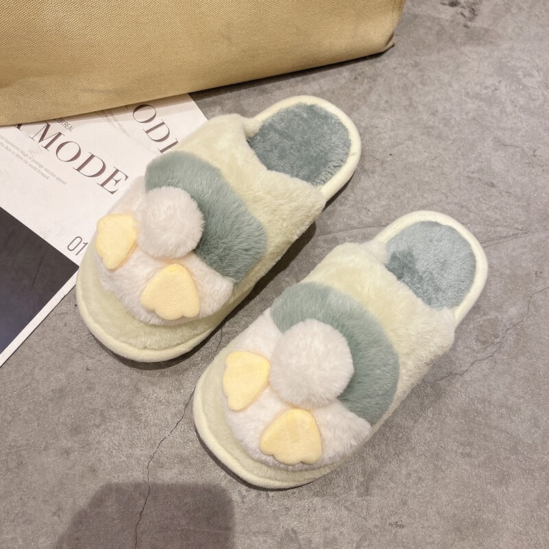 

Fluffy Home Slippers, Khaki