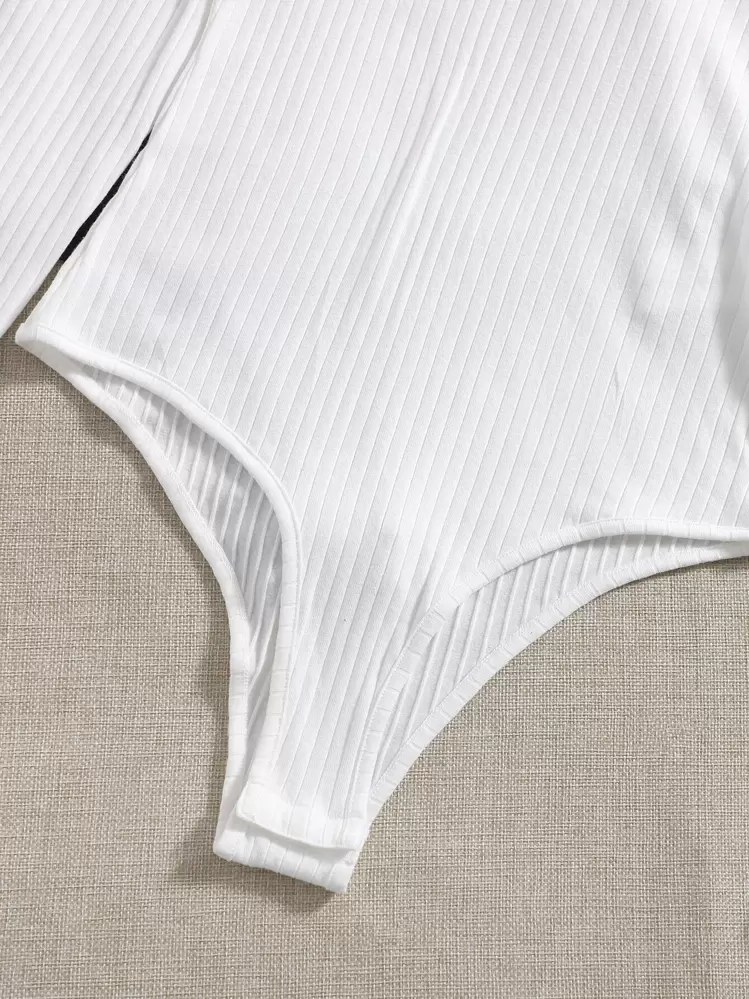 Muchica Body de mujer de unicolor con cuello alto, manga larga y costillas en estilo casual - Blanco y Negro - Ver 5