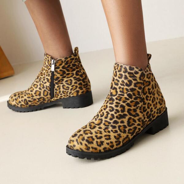 

Leopard Side Zipper Block Heeled Boots, Multicolor