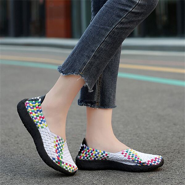 

Colorblock Braided Detail Slip On Shoes, Multicolor