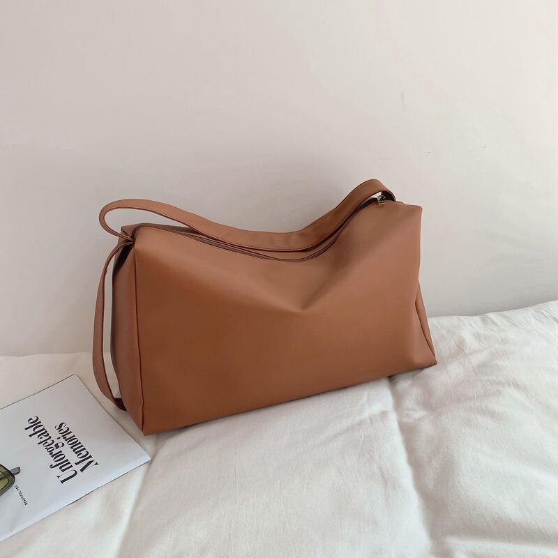 

Minimalist Shoulder Bag, Brown