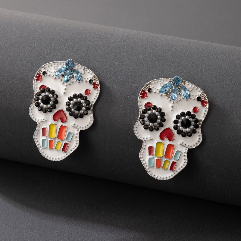 

Skull Decor Stud Earrings, Multicolor