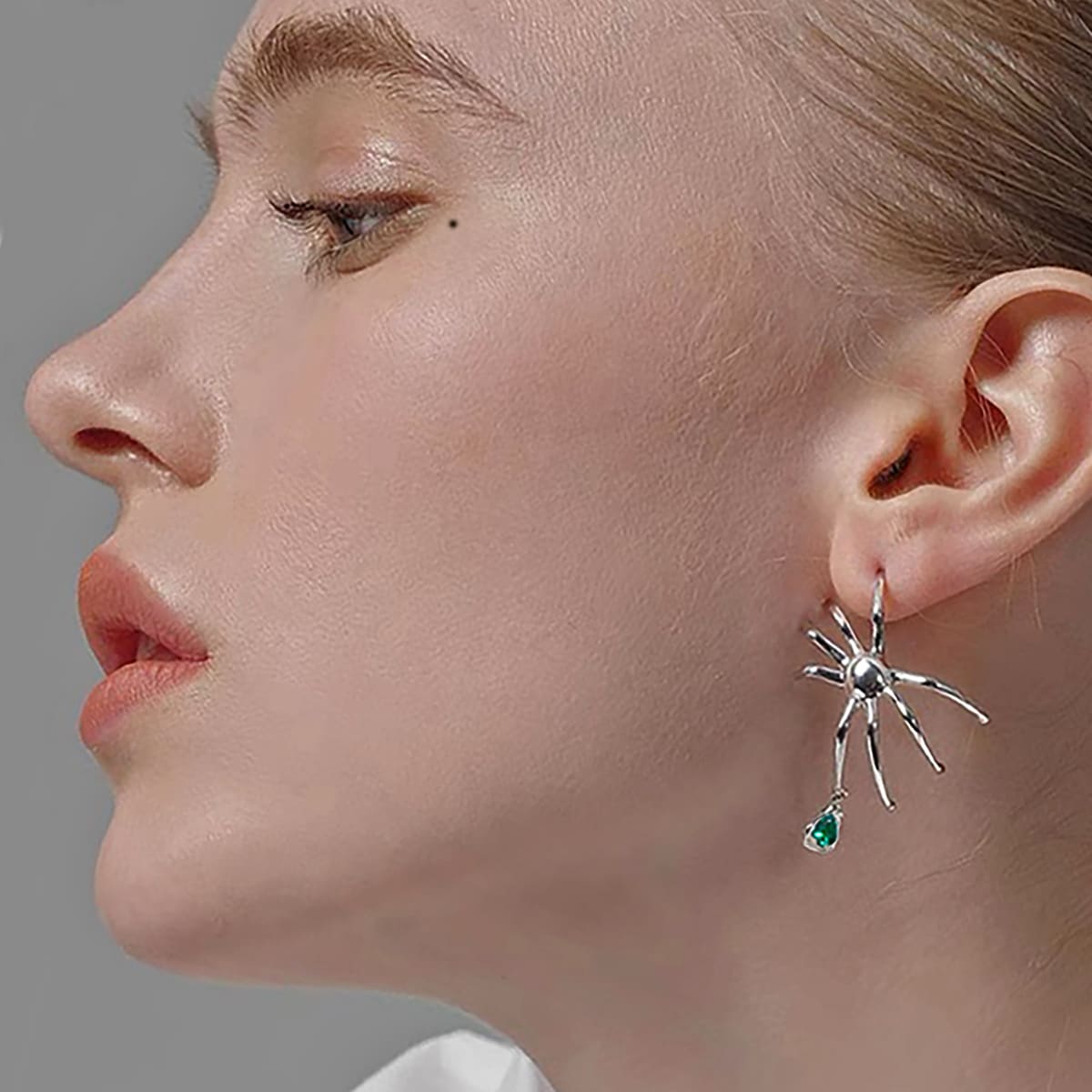 

Spider Decor Earrings, Silver