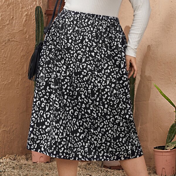 

Plus Allover Print High Waisted Skirt, Black and white
