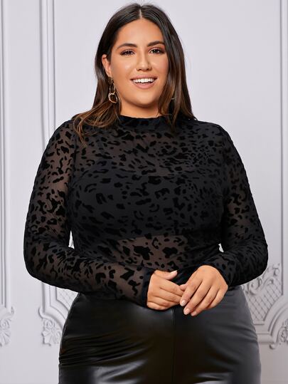 SHEIN Privé Top con estampado de leopardo de cuello alto de malla sin camisola