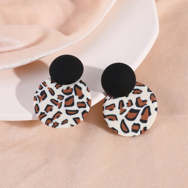 

Round Shape Leopard Earrings, Multicolor