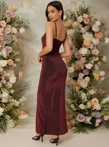 SHEIN Belle 高衩金屬亮絲吊帶連衣裙 - 酒紅色 - 查看 2