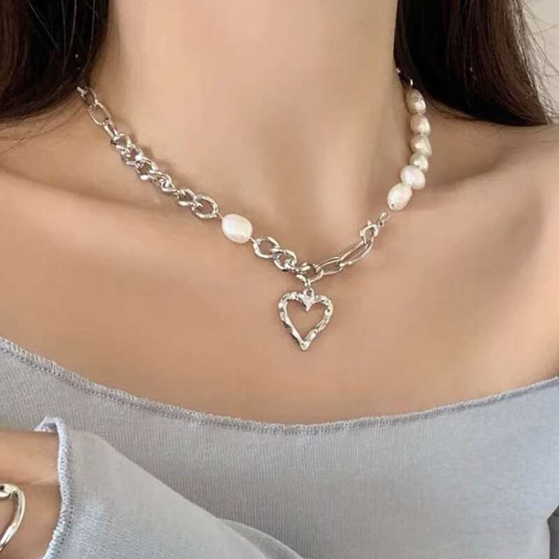 

Heart Decor Chain Necklace, Silver