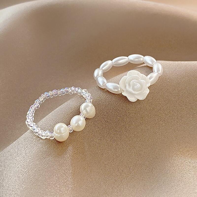 

2pcs Floral Decor Ring, White