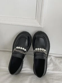 鏈條和人造珍珠裝飾厚底樂福鞋 - 黑色 - 查看 2