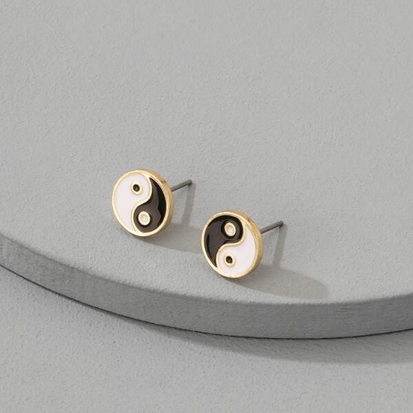 

Men Yin & Yang Decor Stud Earrings, Multicolor
