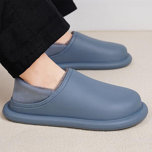 

Men Minimalist Wide Fit Fuzzy Slippers, Grey