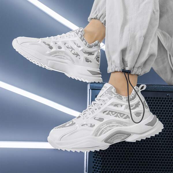 

Men Camo Pattern Lace-up Sneakers, White