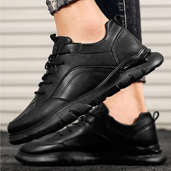 

Men Minimalist Lace Up Front Sneakers, Black