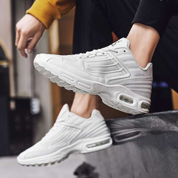 

Men Minimalist Lace Up Front Sneakers, White